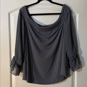Torrid Charcoal Off the shoulder Ruffle Flowy Gray Blouse Top 1X NWT